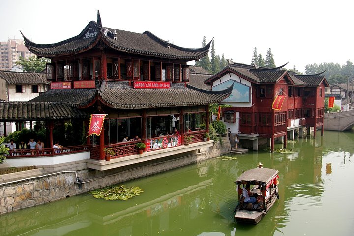 Unveiling Shanghai's Soul: A Personalized Heritage Expedition