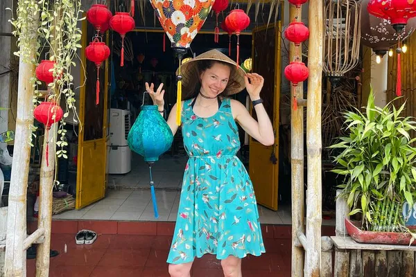 Hoi An: Craft Your Own Foldable Lantern!