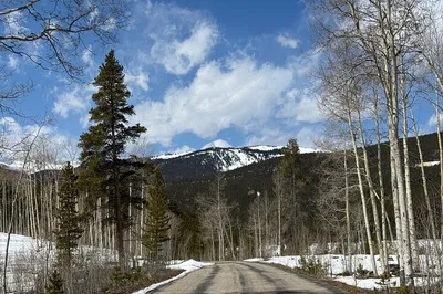 Turquoise Lake E-Bike Tour: Ride Leadville's Peaks!