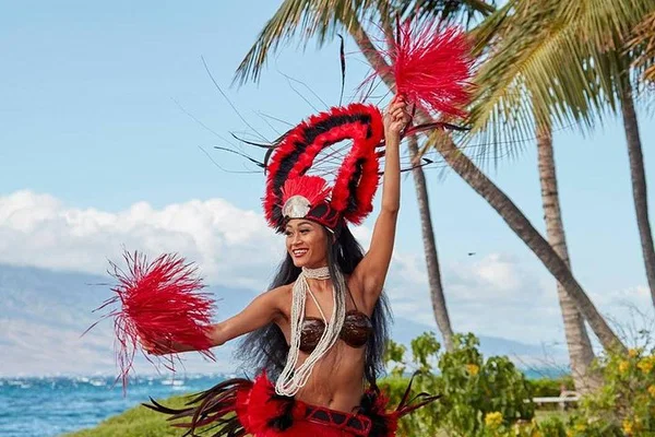 Maui Luau: Te Au Moana Dinner & Show at Wailea Marriott