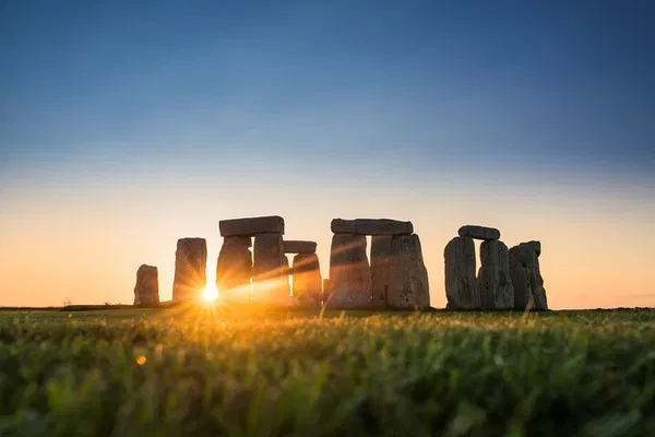 Windsor, Stonehenge & Bath: Full-Day Trip from London