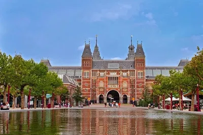 Amsterdam's Best: A Luxurious Panoramic Private Shore Excursion