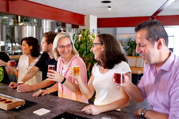 Gold Coast Brewery Tour: Taste Local Craft Beers!
