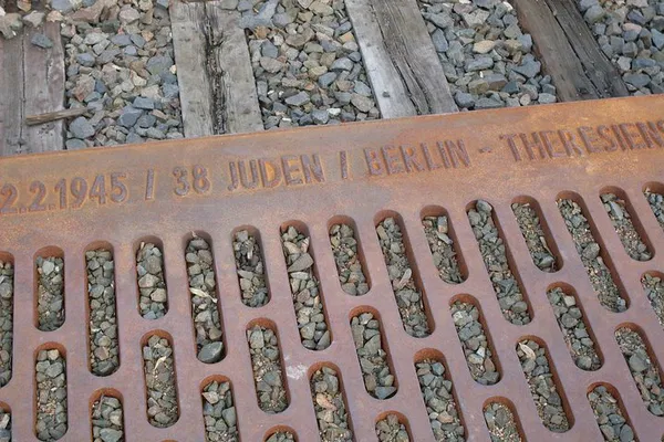 Uncover Berlin's Jewish Heritage: A 5-Hour Private Driving Tour