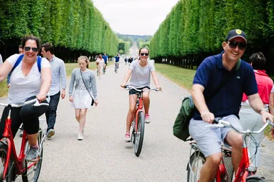Versailles E-Bike Adventure: Effortless Royal Exploration