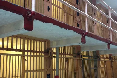 Alcatraz & Golden Gate: Explore Infamous Prison plus Bike San Francisco!