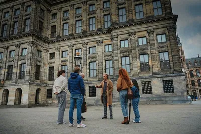 Amsterdam's Delicious Dutch Food Tour with Local Guide