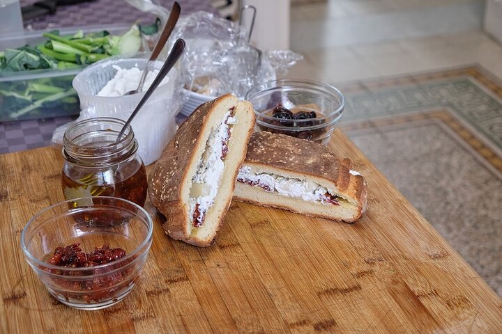 Savor Palermo: Market Tour & Sicilian Cooking Class at Casa Di Cilla