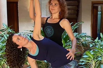 Personalized Wellness: Private Yoga & Sound Bath in Brussels