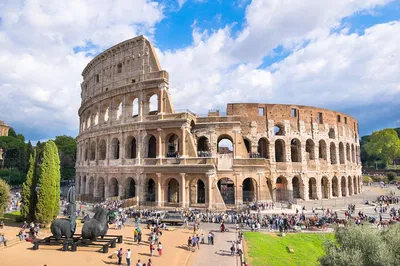 Unveiling Rome's Majesty: A 2-Day Colosseum, Vatican & Sistine Chapel Adventure