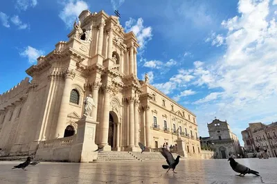 Unveiling Syracuse: A Relaxing Cultural Journey through Sicilian Gems