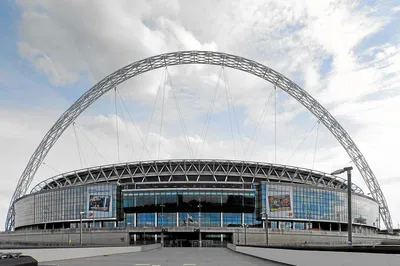 Goal! London Stadiums: A Sightseeing Tour Through Football History