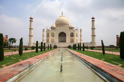Sunrise Spectacle: Private Taj Mahal & Agra Fort Tour