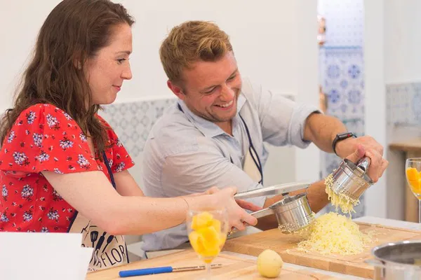 Sorrento Pasta Class: Craft Authentic Italian Flavors