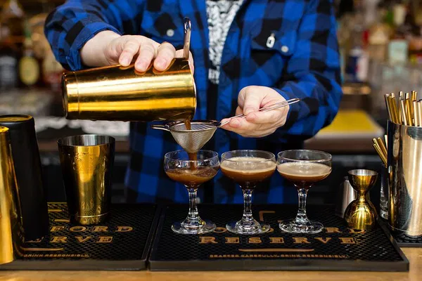 Seattle Happy Hour Chef Tour: Cocktails & Bites