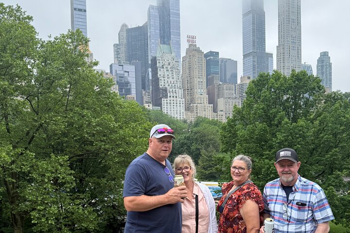 https://images.dyvarcity.com/experience-images/dyvarcity_57588b25e1a9f2486b83312fd_d9.jpg