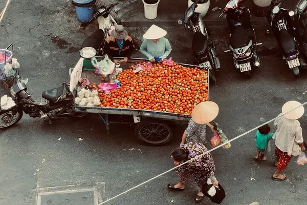 Uncover Saigon's Secrets: A Local's Free Walking Tour