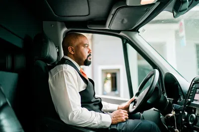 Nashville's Premier Chauffeur: Luxury Round Trip Transportation