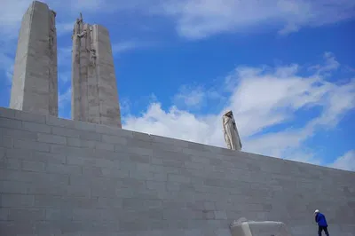 Unforgettable Journey: Vimy & Somme Canadian Battlefield Tour from Arras