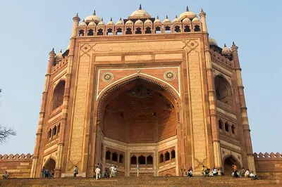 Discover India's Cultural Gems: Golden Triangle with Pushkar Adventure