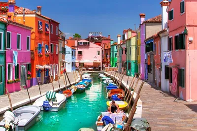 Venetian Islands Tour: Murano, Burano & Torcello
