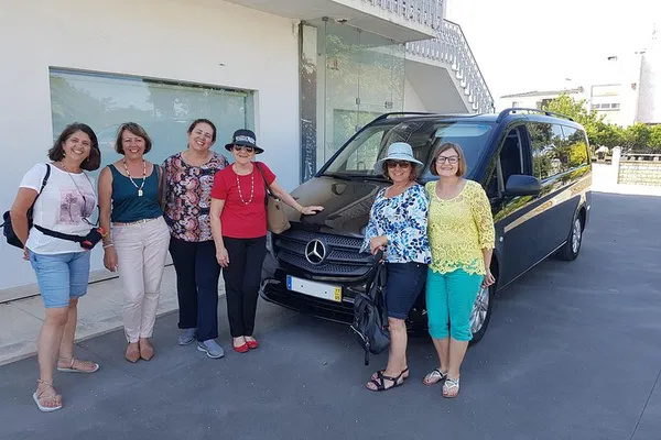 Stress-Free Madrid-Lisbon Transfer: Private Ride in Style