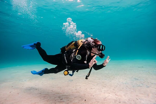 Discover Mallorca's Underwater Wonders: Scuba Diving Adventure