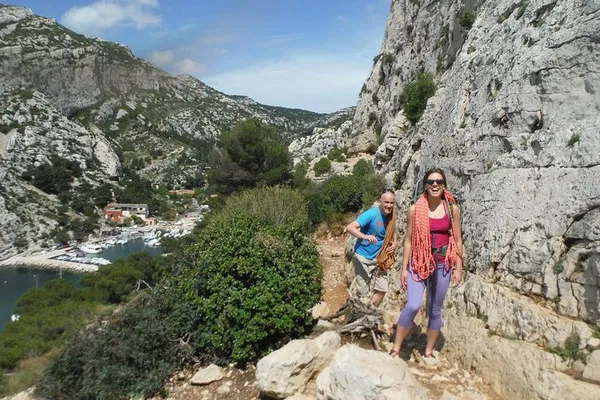 Calanques Climbing: Multi-Pitch Adventure with Views!