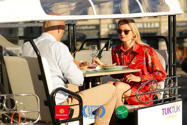 Geneva's Electric TukTuk Aperitif Adventure: A Gourmet Sightseeing Tour