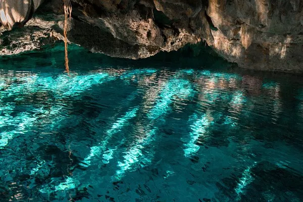 Riviera Maya: 5 Secret Cenotes Tour with Lunch