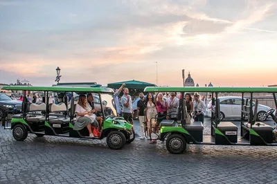 Rome Family Golf Cart Tour: Fun & Gelato!