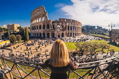 Step Back in Time: Unveiling Rome's Glory with Colosseum & Forum Tour