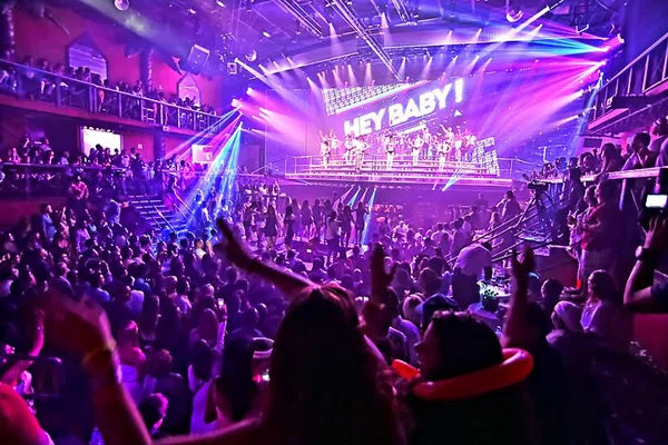 Coco Bongo Punta Cana: Unleash Your Inner Party Animal!