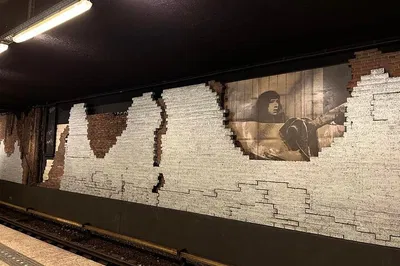 Amsterdam's Art Underground: A Walking Tour