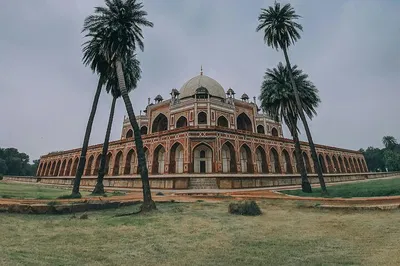 Unveiling Delhi: A Personalized Cultural Odyssey Through Old and New