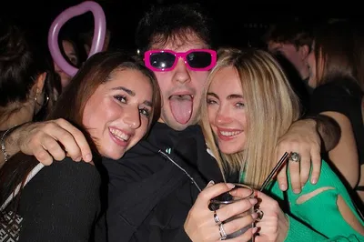 Madrid Pub Crawl: Explore the Nightlife with VIP Access