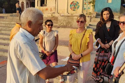 Unveiling Delhi's Soul: A Secret Morning Tour & Breakfast Adventure