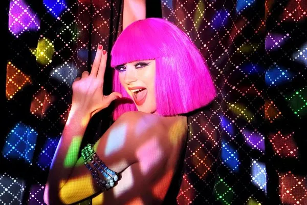 Paris Crazy Horse: An Impertinent Parisian Cabaret Experience