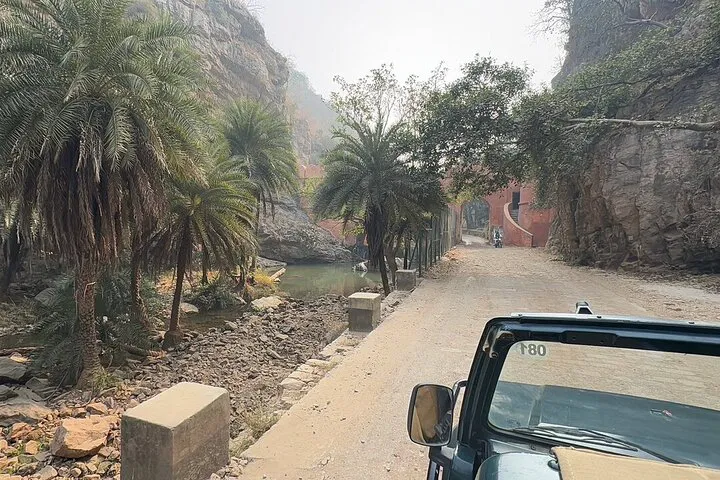 img0