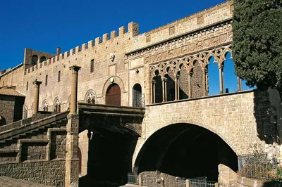 Uncover Lazio's Hidden Gems: A Private Day Trip to Sutri, Viterbo & Calcata