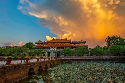 Hue Private Car Tour: Customize Your Vietnam Adventure