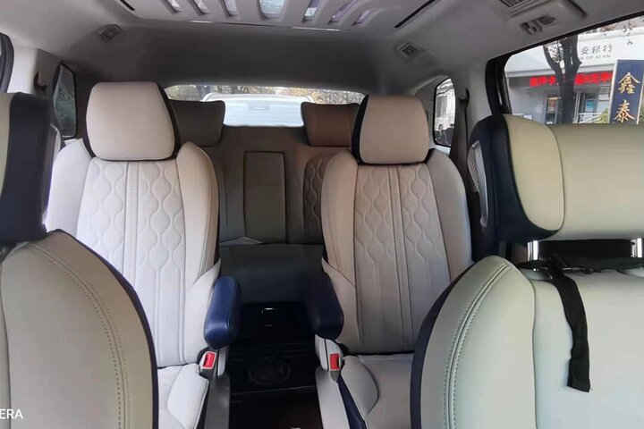 https://images.dyvarcity.com/experience-images/dyvarcity_5d55bbeacaf297d060dad1206_5c.jpg