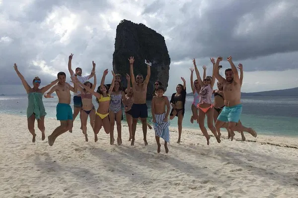 Railay Sunset Cruise: Snorkel, Swim & Bioluminescence!