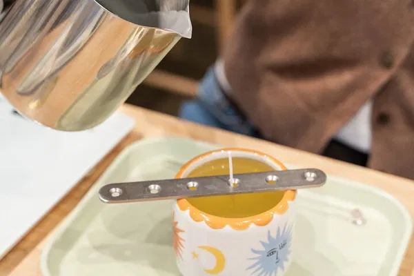 Reston Candle Pouring: Craft Your Custom Scent!