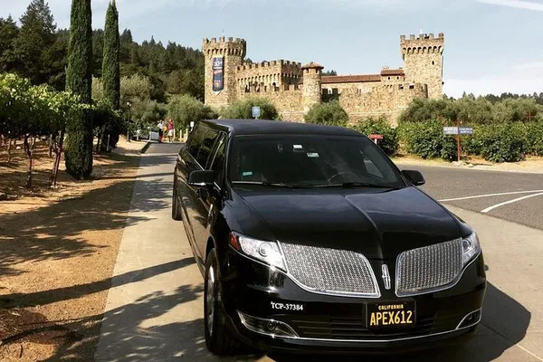 Napa Valley Limo Wine Tour: Luxury & Exclusive Experience