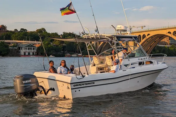 DC Sunset Cruise: Unforgettable Private Water Picnic
