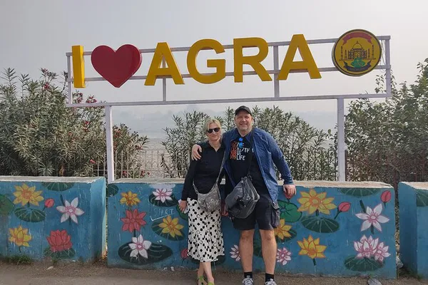 Delhi to Agra Private Tour: Experience India's Golden Triangle in Style!