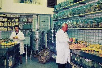 Craft Amalfi Limoncello: A Hands-On Italian Liqueur Experience