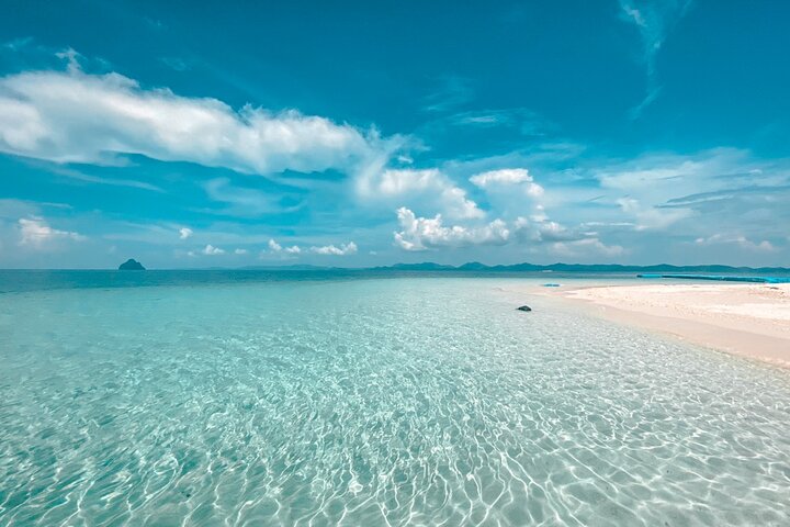 https://images.dyvarcity.com/experience-images/dyvarcity_5e1adfee95d14d9edeec4a644_a8.jpg