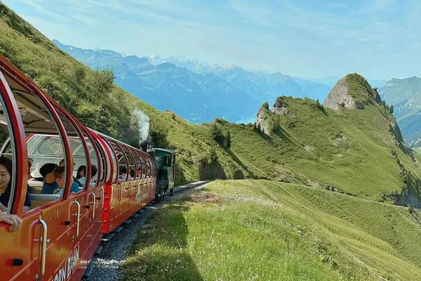 Unforgettable Panoramic Views: Grand Train Tour of Switzerland